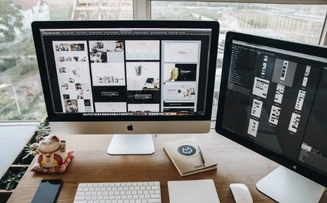 Modern software development workspace